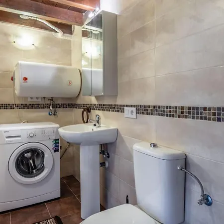 Semesterbostad La Plazuca Cerrucao